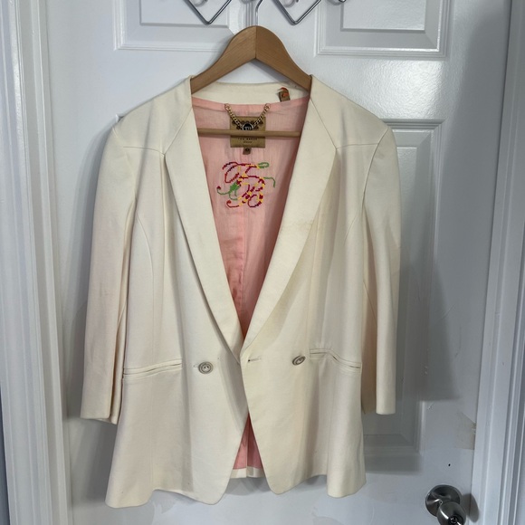 Ted Baker Cream Blazer with Embroidered Lining - Picture 1 of 3